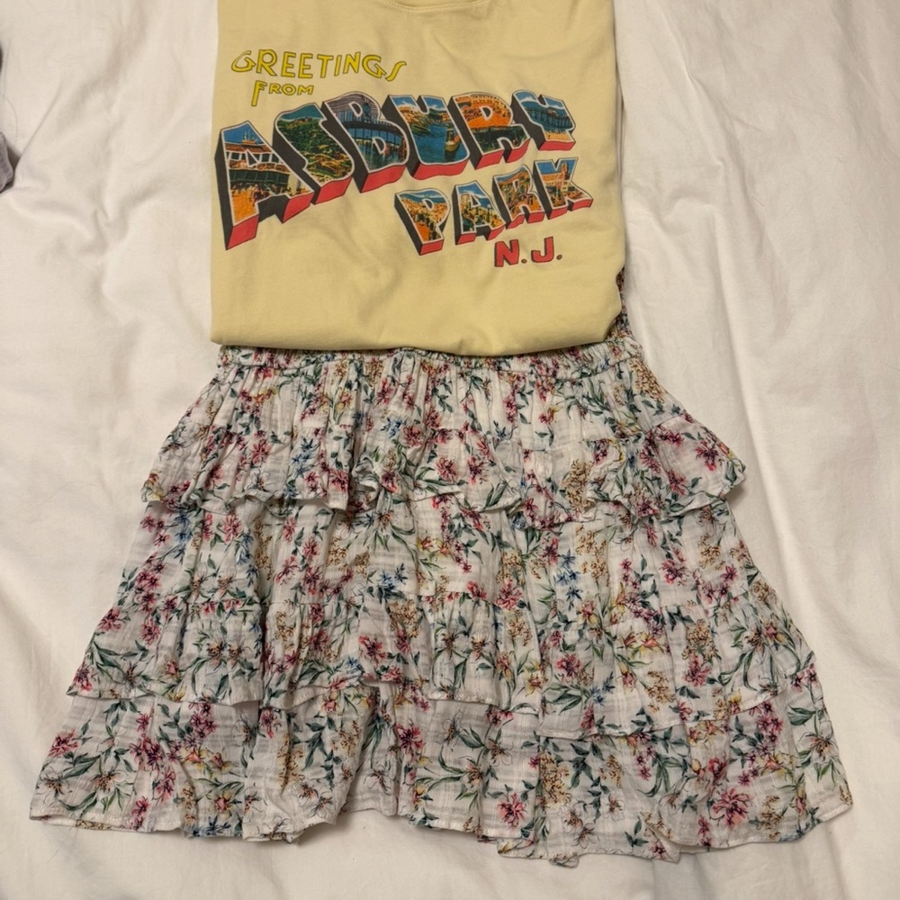 Olivaceous Floral Textured Skirt